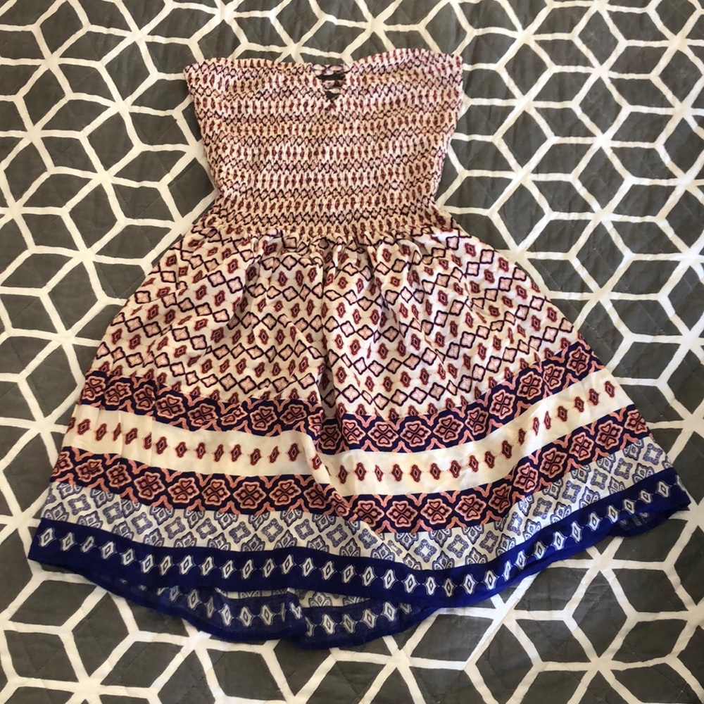 Spring sleeveless dress